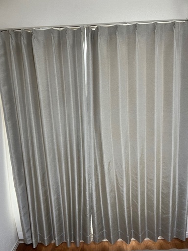 遮光カーテン　100×200