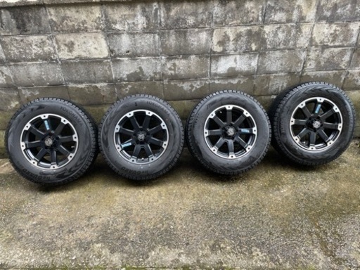 デリカD5 スタードレスタイヤ　ホイール