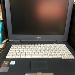 値下げ❗️富士通　FMV Ｃ-820 ノートパソコンの画像