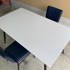 ダイニングテーブル椅子セット 値下げしましたの画像