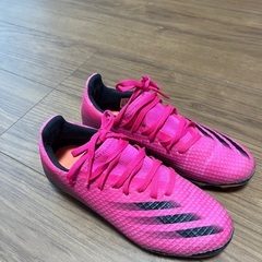サッカー　スパイク　22.5cm adidas