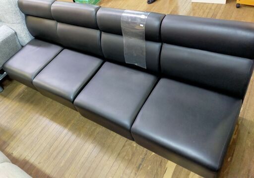 セール中につき、通常特価13,178円より3,000円引きの10,178円!　ベンチソファ 4脚セット フェイクレザー 黒 ブラック ベンチシート 背面フラット 合成皮革 応接室 会社 分割