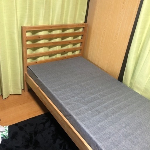 IKEA シングルベッド　マットレス付き