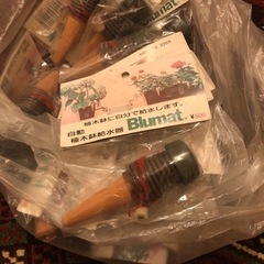 自動植木鉢給水器　blumat