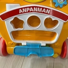 アンパンマンベビーウォーカーの画像