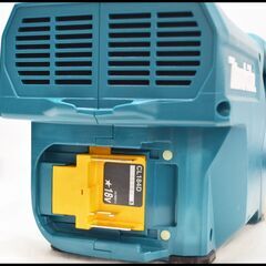 美品 マキタ 18V 充電式クリーナ CL184D 本体のみ CL184DZ 抗菌紙