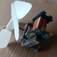 トランスとモーター他、銅線の回収向きの画像