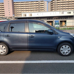 日産ノート2012