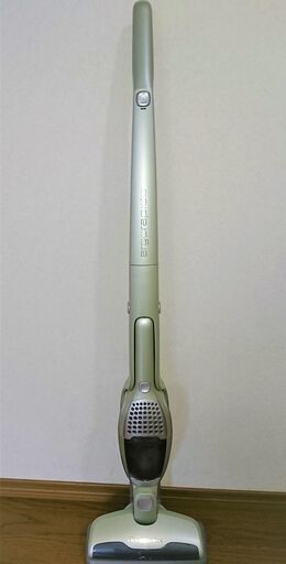 Electrolux コードレス掃除機 2in1 ハンディクリーナー