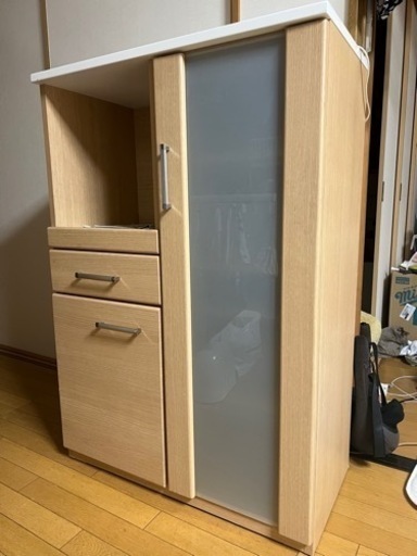 キッチン収納棚