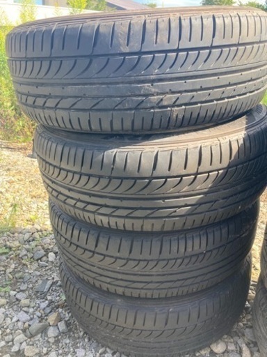 215/60 R17 ダンロップ  