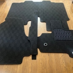 【限定1セット】ホンダ N BOXカスタム　専用 フロアマット 純正品