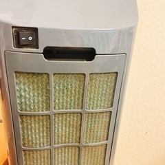 取引決定！温冷風扇 （加湿付き） ヒート＆クール EFT-1602