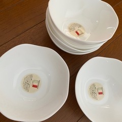 ⭐︎新品未使用　自宅保存品　白いお皿　6点セット⭐︎の画像