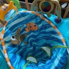 【期間限定値下げ！！】ディズニー　ファインディングニモ　ジャンパー　ジャンパルーの画像