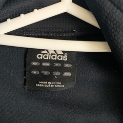 アディダス　ジャージ上の画像