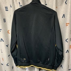 アディダス　ジャージ上の画像