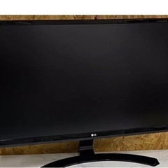 LG 24UD58-B IPS 23.8型 4K モニター(3840×2160)の画像
