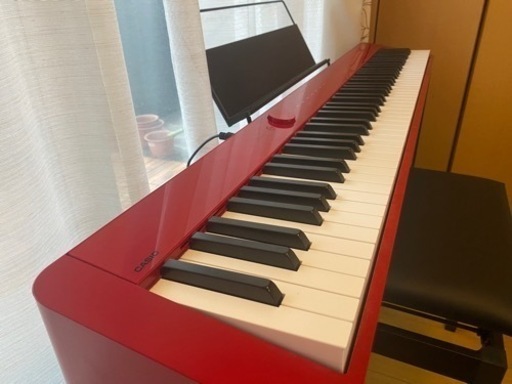 おしゃれ＆かなり使える電子ピアノ　CASIO Privia PX-S1000 3本ペダル、専用スタンド、椅子付き