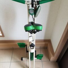 エアロバイク　VELO PLUSHサドル付き