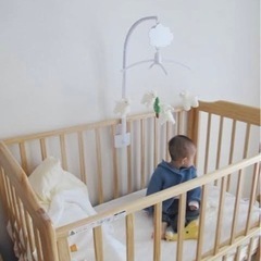 【お渡しする方決定しました】木製　ベビーベッド　組み立て式の画像