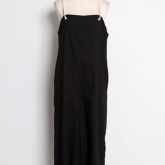 【募集】洋服まとめてダンボールにて譲ります！の画像