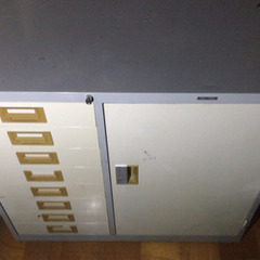 事務用収納、棚