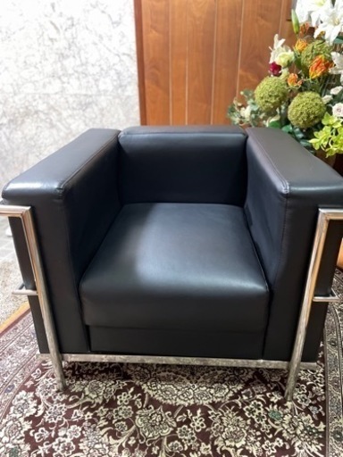 ル・コルビジェ　リプロダクト　1人掛けソファー