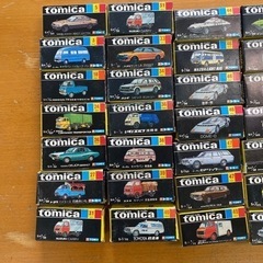 トミカの黒箱・赤箱（空箱）