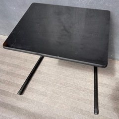 折り畳み机　収納可能　荷物置きに！の画像