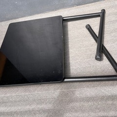 折り畳み机　収納可能　荷物置きに！の画像