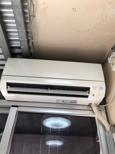 三菱エアコン　霧ヶ峰　18畳用　2021年製