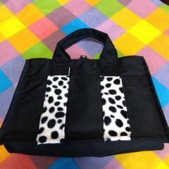 🐮柄？トートバッグの画像