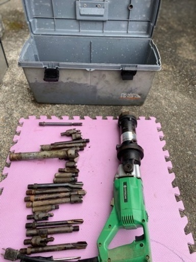 日立　A型　電動穿孔