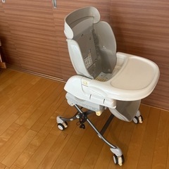 【差し上げます】コンビ ハイローチェア オートスイングの画像