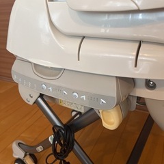 【差し上げます】コンビ ハイローチェア オートスイングの画像