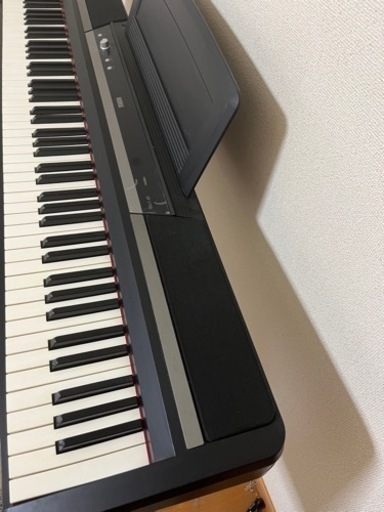 電子ピアノ