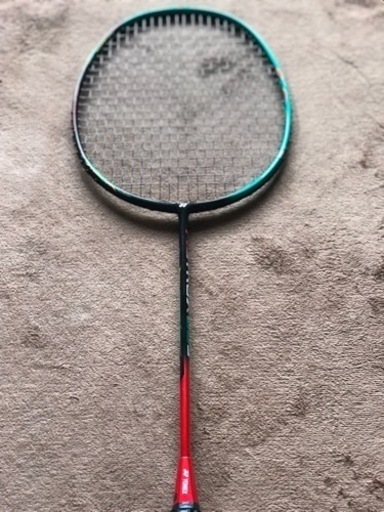 バドミントンラケット astrox88s