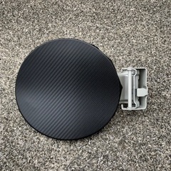 スイフトの給油口の蓋？　ZC83S系