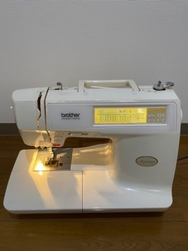 ブラザー　コンピュータ　ミシン