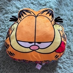 【新品】ガーフィールド ダイカットクッション
