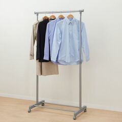ニトリ 高さ調節のできるハンガーラックの画像