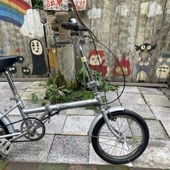 【2731】折り畳み　16インチ　後タイヤ新品　4,450円（防犯・税込）の画像