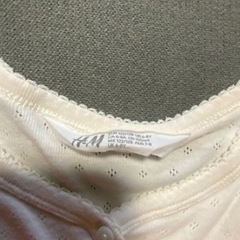 エイチアンドエム　キッズ　半袖カットソー　サイズ122〜128センチの画像