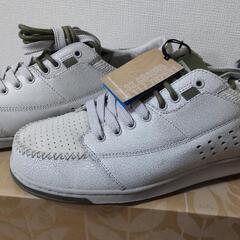 売り切り❗大幅値下げ❗新品GRAVIS（グラビス）TARMACROYALの画像