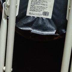 折り畳み椅子の画像