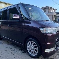ダイハツ　タントカスタム　車　バイク　　　　