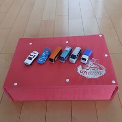 トミカ dx おでかけ 立体 map &ミニカーセットの画像