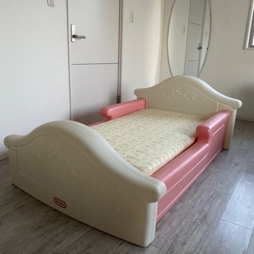 【決定しました】little tikes リトルタイクス プリンセス　ベッド　キッズ　ベビー　トドラー　子ども