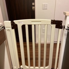 ベビーゲート　日本育児